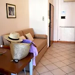 Ilios 3*