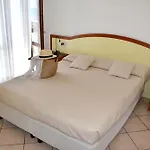 Aparthotel Ilios 3*