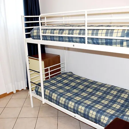 Apartahotel Ilios 3*