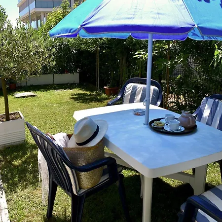 Ilios Apartahotel