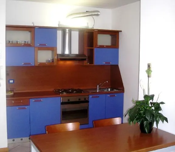 公寓式酒店 伊利奥斯酒店 3*